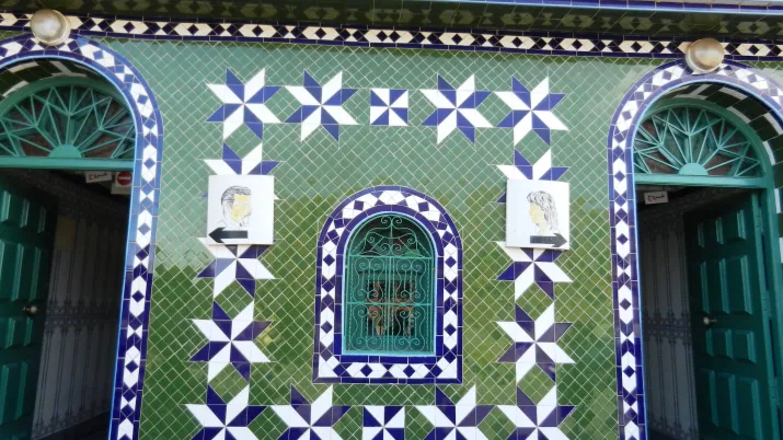 2016-Marrakech Hammams Entrée Hammam réhabilité © D.Richard, FFEM