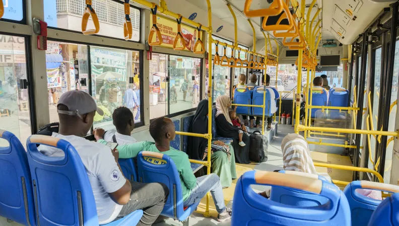 Transport-Bus